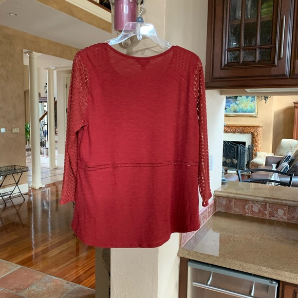 NWT Lucky Brand 3/4 sleeve shirt with lace details - Picture 3 of 4
